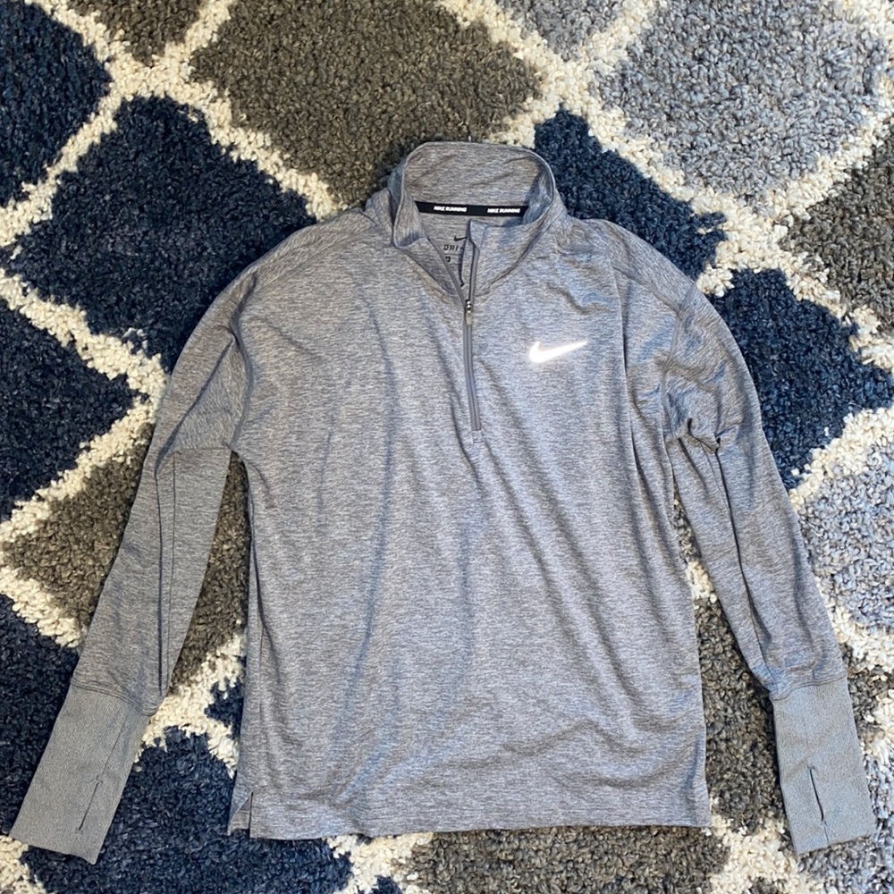 Nike pullover